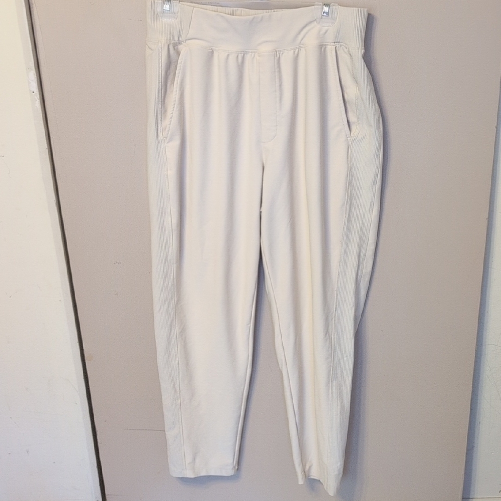 Old Navy Women's Cream Pants - Picture 1 of 3